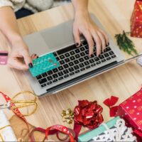 Compras navideñas en canales online